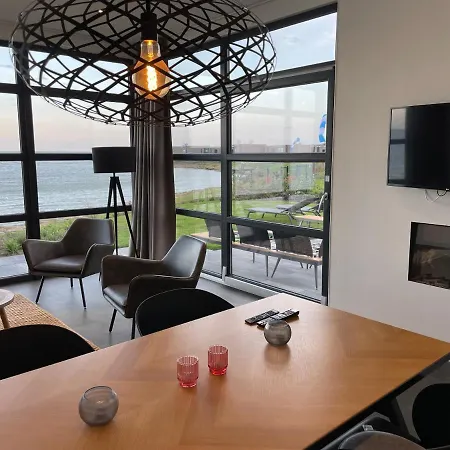 Traum Chalet Am Ijsselmeer * Enkhuizen